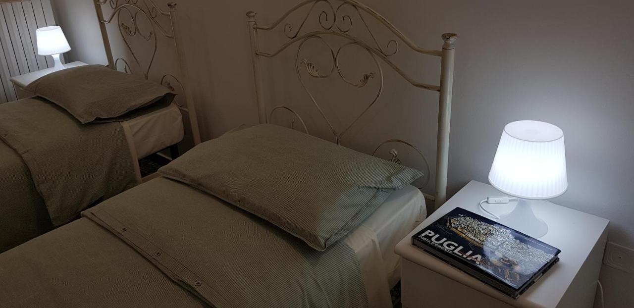レッチェIl Cortile Segreto - Con Parcheggio Privatoアパートメント エクステリア 写真